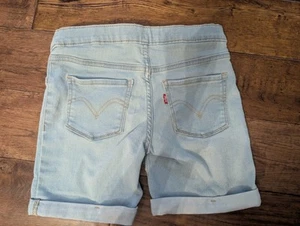 Girls Levis Size 10 Pull On Jean Short With Adjustable Waist - Picture 1 of 2