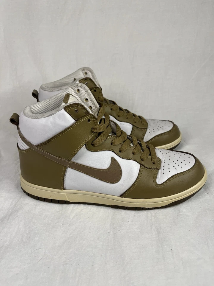 Nike Dunk High Ostrich Swoosh Pack Brown Kelp 2011 Size 8.5 Used 317982-108 - Image 1 of 4