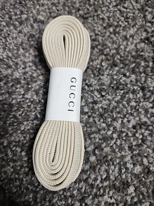 Neue beige Gucci Schnürschuhe Schnürsenkel authentisch  - Bild 1 von 4