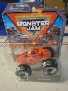 Spin Master Monster Jam Series 41 2025 Thunderoarus Training Truck Chase - Picture 1 of 6