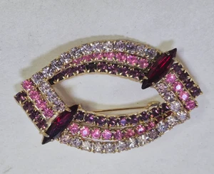 Vintage Rhinestone Brooch Prong Set Ruby Red Lilac Pink Crystals Gold Tone 2" - Picture 1 of 10