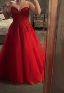 Red Sparkle Ball Gown Dress Elegant Evening Prom, Size 8 - Picture 1 of 6