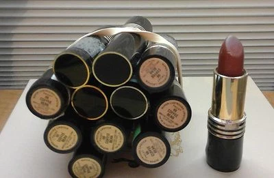  REVLON 66 COFFE BEAN LIMITED ED super lustrous Lipstick FROST Original Formula  - Image 1 of 2