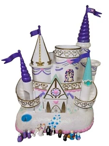 Trendmasters 1996 Starcastle Set da gioco Torta nuziale castello, incompleto con statuetta 11 - Foto 1 di 24