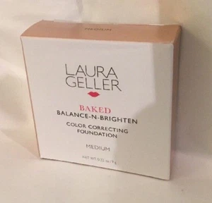 Laura Geller Balance-n-Brighten Baked Color Correcting Foundation in Medium - Picture 1 of 2