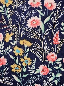 Poplin Cotton 100% Cotton Fabric Wild Flowers Navy Colour - Picture 1 of 1