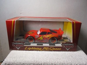 1/24 SCALE MATTEL DISNEY PIXAR CARS LIGHTNING MCQUEEN - Picture 1 of 6