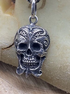Scroll Design Skull Sterling Silver Pendant - Picture 1 of 4
