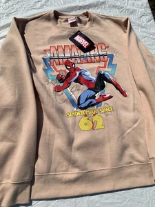 NWT Men's Large Marvel Spiderman crew pullover sweatshirt L Beige Tan lit Fleece - Picture 1 of 3