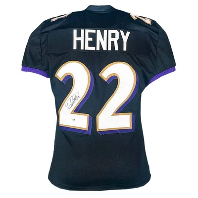 Camiseta de fútbol negra firmada por Derrick Henry de Baltimore (PSA) Foto 1 de 3