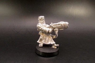 Fuera de existencia Warhammer 40k Inédito Guardia Imperial Guerreros de Hielo Valhalla Plasma Gunner Foto 1 de 2