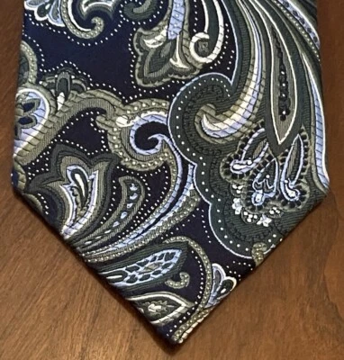 Corbata de cuello Tasso Ella hecha a mano azul verde 100 % seda para hombre hecha en China Foto 1 de 4