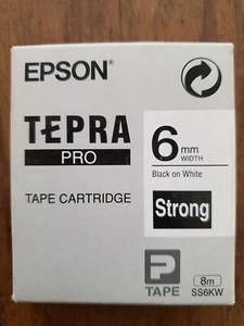 EPSON SS9KW 6mm Tape Black on White Label - Picture 1 of 2