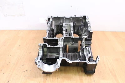 1993 YAMAHA V-MAX1200 Lower Crankcase / Main Engine Case Lower - Image 1 of 4