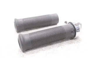 05-07 BMW R1200GS NON OEM HANDLE BAR GRIPS - Picture 1 of 4