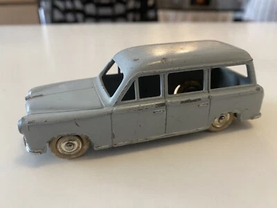 CIJ Peugeot 403 Commerciale 1/43 - Photo 1/4