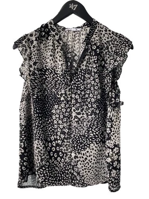 BB Dakota Blouse Size Small Floral Animal Print Flutter Sleeve Black White Boho - Image 1 of 4
