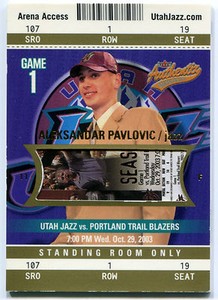 2003-04 Fleer Authentix ALEKSANDAR SASHA PAVLOVIC Standing Room Only SRO RC #/25