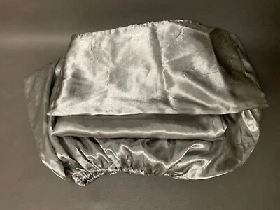 Malouf Satin Sheets Flat & Fitted & Case Grey SATIN Embossed Black Line, SZ FULL - Image 1 of 4