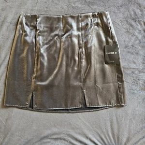 Forever 21 *Falda corta metálica carbón talla M - Imagen 1 de 7