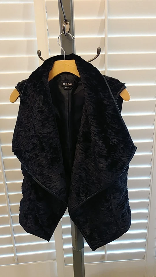 Bebe Black Faux Fur Vest Large - Image 1 of 4