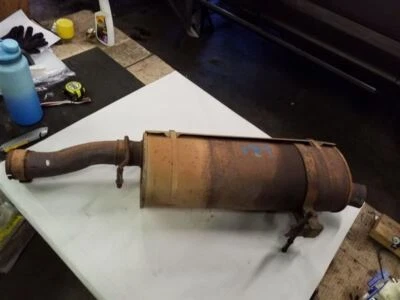 Silenciador de escape 5,4 L 5,4 OEM compatible con 99 00 01 02 03 Ford F250 F350 Foto 1 de 4