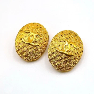 Chanel Vintage Ohrringe Coco CC Logos goldfarben klassisch oval echt JAPAN - Bild 1 von 4