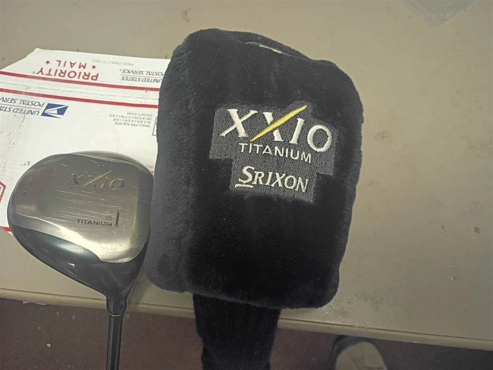 Srixon XX10 AX-Sole Titanium Driver Graphite Shaft SV-300 Tour Light 45.5" Stiff - Image 1 of 4