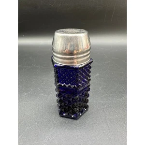 Vintage Kobaltblau Glas Shaker Rautenmuster mit Metalldeckel Küche - Bild 1 von 8