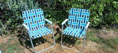 Folding lawn chairs Vintage beach chair webbed matching lawn chairs Blue white - Image 1 of 4