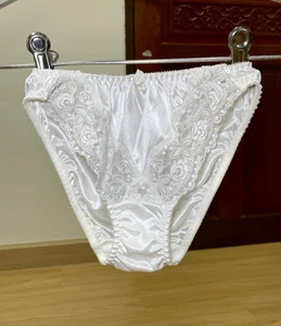 Braguita de poliéster resbaladiza brillante vintage suave transparente floral encaje pierna alta bikini talla 5 - Imagen 1 de 20