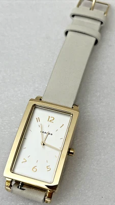 Reloj para mujer Skagen Hagen SKW2566 rectangular caja dorada esfera plateada cuero blanco Foto 1 de 4