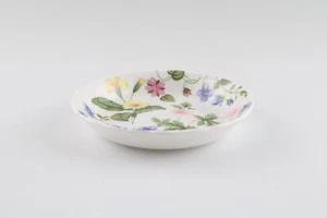 Queens - Country Meadow - Coaster - 245567Y - Picture 1 of 1