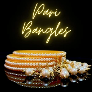 Indian Style Wedding Plastic Tassel Pearl Bangle Acrylic set Bollywood Style - Picture 1 of 5