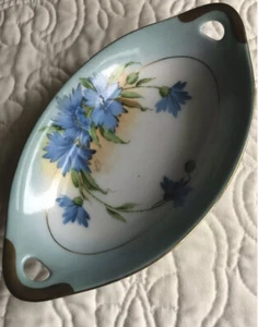 ANTIQUE ROYAL MUNICH Porcelain PLATE HAND PAINTED Cornflower Blue~Artist SIGNED! - Picture 1 of 11