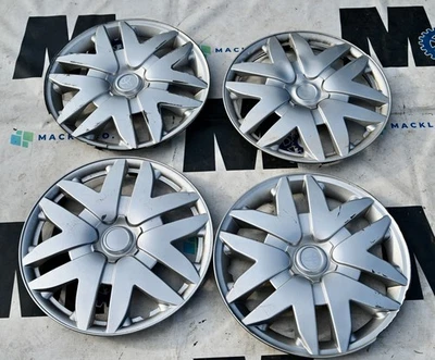 2007 Toyota Sienna 16" Hubcaps DAMAGE Silver Plastic Hubcaps USED Wheel Cover - Image 1 of 4