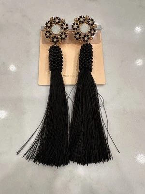 Pendientes largos negros de Express Thread Foto 1 de 2