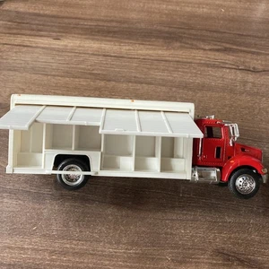 Newray Peterbilt 335 Beverage Truck Red - Picture 1 of 7