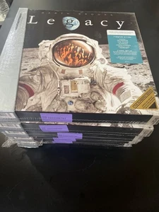 Garth Brooks Legacy Box Set Vinyl and Cds Numbered Series New/imperfect package - Imagen 1 de 2