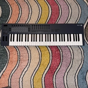 Novation FLkey 61 - Picture 1 of 4