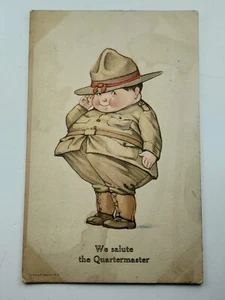 WWI Patriotische Propaganda Postkarte Gruß Quartiermeister Stout Figur Kunst Pfadfinder - Bild 1 von 2
