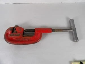 Vintage No. 1-2 Rigid No. 2A Heavy Duty Pipe Cutter Tool 1/8" to 2" - Picture 1 of 8