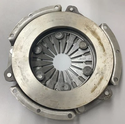 QH Quinton Hazell Q10024 离合器盖适用于 '73-'80 Triumph Midget Dolomite (r17) — 第 1/4 张图片