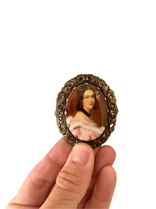 Vintage Victorian Lady Portrait Filigree Brooch signed Made In West Germany - Picture 1 of 9