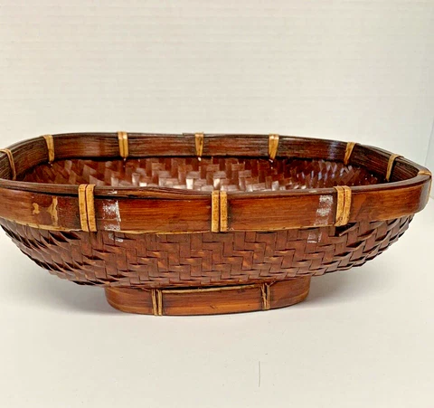 Vintage Indonesian Rectangular Brown Rattan Basket 9" x 7" X 3 Cover
