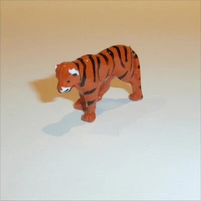 Corgi Toys 1139 Chipperfields Circus Animal Cage Tiger Standing Figure - Image 1 of 4