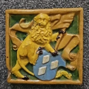 ANTIQUE V.RARE ROYAL COAT OF ARMS TILE.CIRCA 17TH CENTRY. - Picture 1 of 12
