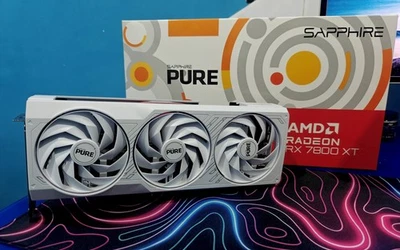 Sapphire PURE Radeon RX 7800 XT AMD 16 GB Scheda Video - Immagine 1 di 4