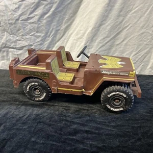 Vintage toy Golden Eagle Jeep Limited Edition 1973 - Toy Truck Empire Toys USA - Picture 1 of 6