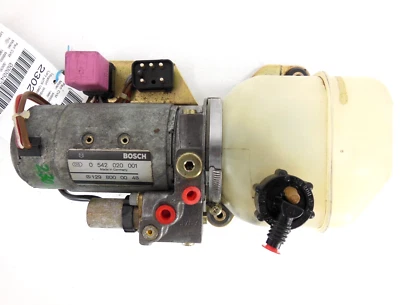 Оригинальный гидравлический подъемный насос с откидным верхом для Mercedes-Benz 500SL 1990-1993 годов выпуска 0542020001 - Изображение 1 из 4